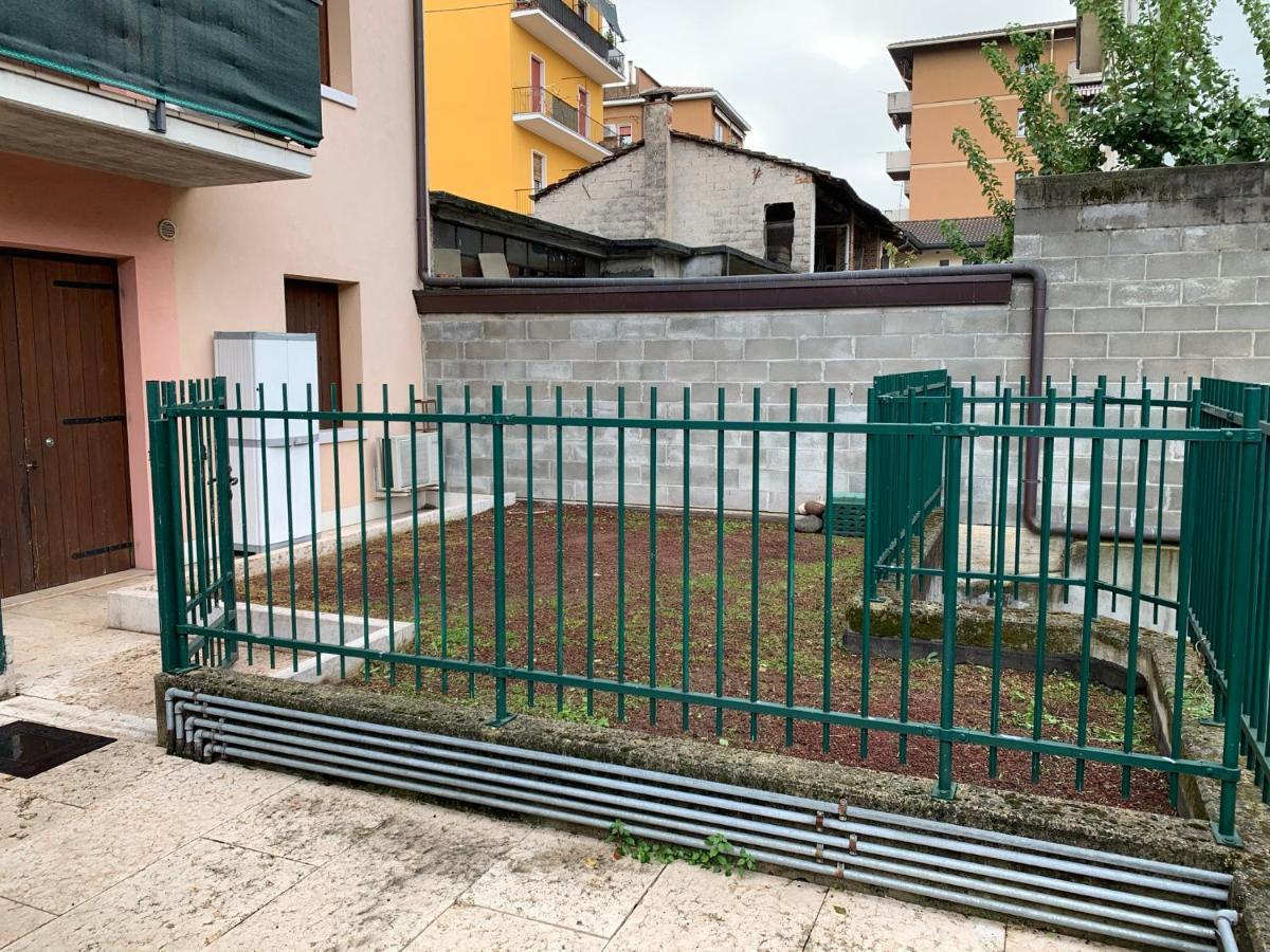 ヴェローナCasa Fieraアパートメント エクステリア 写真
